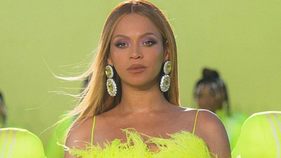 Beyoncé editează două melodii de pe Renaissance după reacțiile negative ...