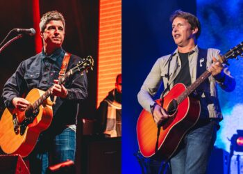 James Blunt spune că „prețurile caselor au crescut ulterior” după ce Noel Gallagher a părăsit Ibiza „pentru că nu s-a putut descurca să îmi scriu melodiile pe drum de la el”