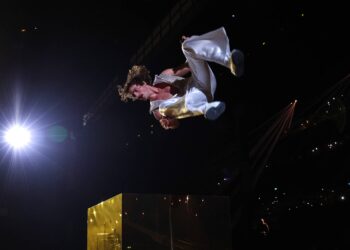 Fanii reacționează la faptul că Benson Boone și-a renunțat la 2024 MTV EMA