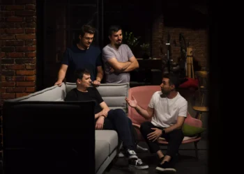 GapMinder Fund II investește 1 milion de euro în Parol, startup românesc de AI pentru documentație medicală