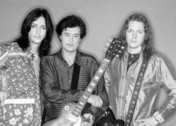 Jimmy Page și The Black Crowes împărtășesc coperta lui Led Zeppelin „The Lemon Song”
