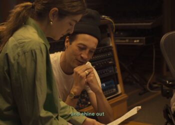 Lorde se alătură lui Marlon Williams pe noua melodie „Kāhore He Manu E”: Urmăriți videoclipul