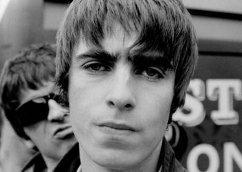 Oasis pe curs pentru a lovi numărul unu cu „orice” după 31 de ani