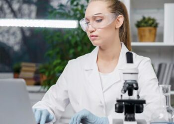 Revoluția în deciziile clinice și personalizarea tratamentelor