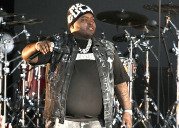 Sean Kingston a fost dus înapoi la custodia federală după ce nu a plătit 100.000 USD obligațiune