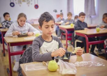 World Vision susține educația copiilor din mediul rural