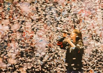 Billie Eilish anunță New Hit Me Hard and Soft Tour Dates