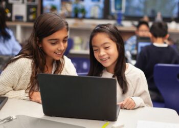 exemplul unui colegiu de elită din Hanoi