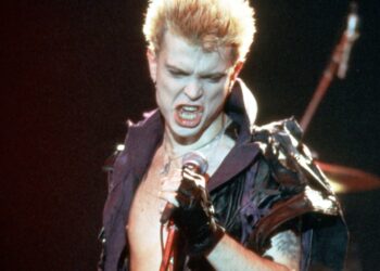 Billy Idol „a avut un fiu pe care nu mi -am dat seama” din 1985 „Rebel Yell” Turul