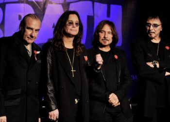 Black Sabbath împărtășește mai întâi preparatele pentru spectacolul de rămas bun