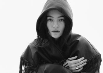 Lorde pare să confirme setul secret „TBA” Glastonbury 2025