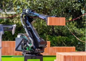 wltr robotul care zideste nzeb expo 68496253a388c