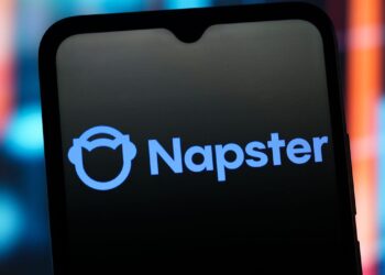 Sony Music îl dă în judecată pe Napster pentru plățile de redevență ratate