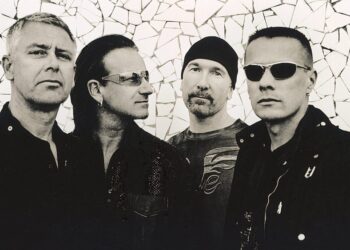 U2 spune că conflictul din Gaza a ajuns la „teritoriul neîncadrat”