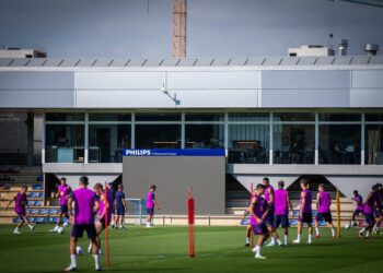 PPDS instalează un perete LED Philips Urban la campusul de antrenament al FC Barcelona