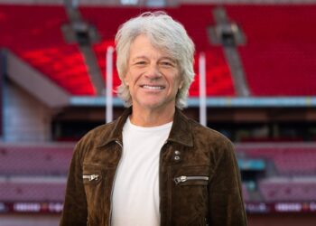 Jon Bon Jovi vrea să vadă un film biografic al vieții sale „la un moment dat”