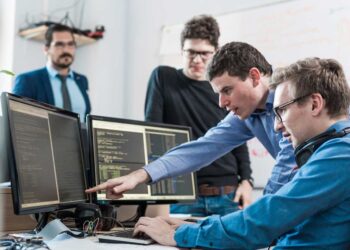 Alfa Software raportează venituri de 20,7 milioane de lei în 2025 și mizează pe agenții AI integrați în sistemul ERP