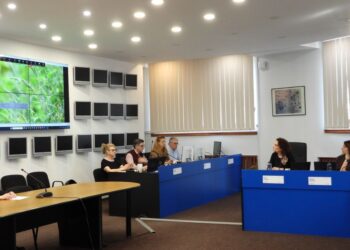 CNA a amendat România TV cu 75.000 de lei și a somat 15 televiziuni pentru reclame ilegale la medicamente